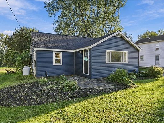 2nd image of 1286 Bloomingdale Rd