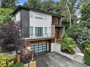 6983 24th Ave SW, Seattle, WA 98106