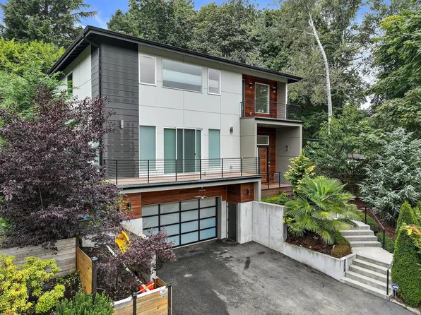 6983 24th Ave SW, Seattle, WA 98106