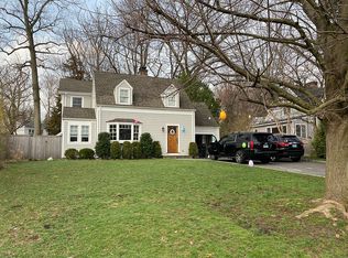 12 Linwood Ave, Riverside, CT 06878