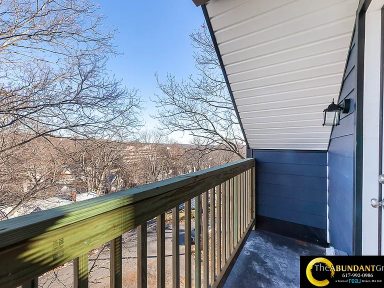 48 Caldwell Rd #1 — Photo 1