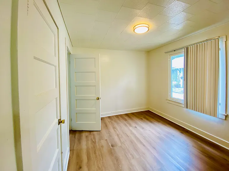 433 N Catalina Ave #433 — Photo 5