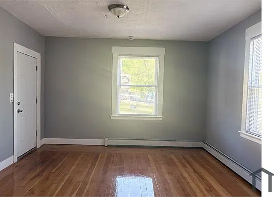 127 Pearl St #2 — Photo 1