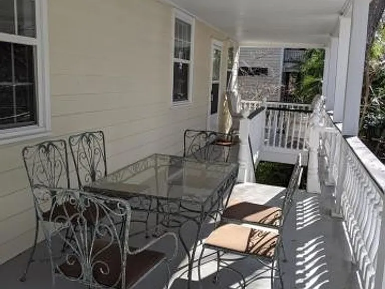 36 Charlotte St #2 — Photo 15