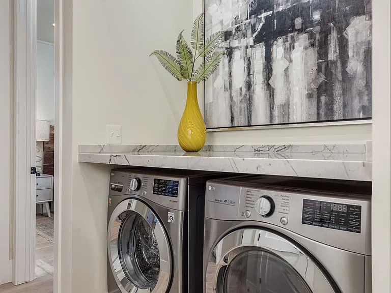 Luxury Spaces — Photo 200