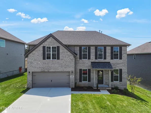 209 Clover Meadow Ln, Maryville, TN 37801
