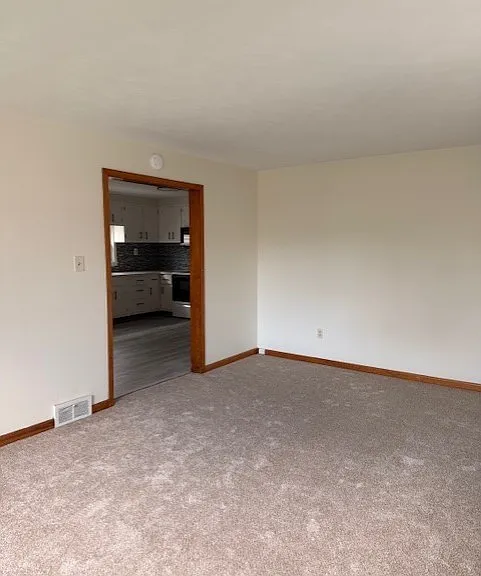 203 Highland Ave — Photo 14