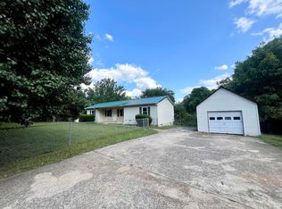713 Mount Pisgah Rd, Ringgold, GA 30736
