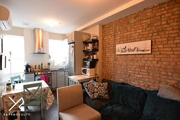 Rented by Yaffa Realty LLC | media 47