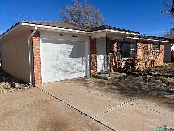 2nd image of 516 Circle Dr
