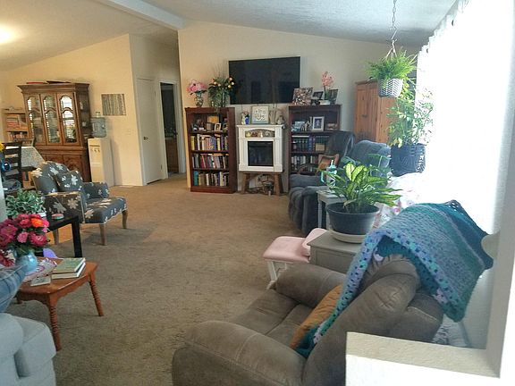 2nd image of 2552 Thorn Oak Dr Space 65