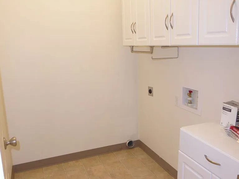9558 Glacier Hwy — Photo 13