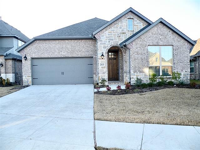 1st image of 2013 Overton Park Dr