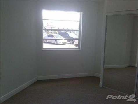 4th image of 1705 NE Miami Gardens Dr APT 121