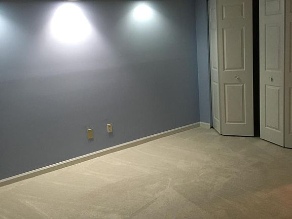 bedroom/office