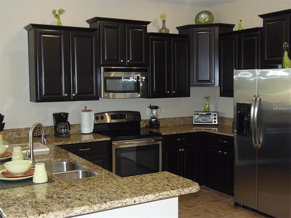 2nd image of 2395 Victoria Dr