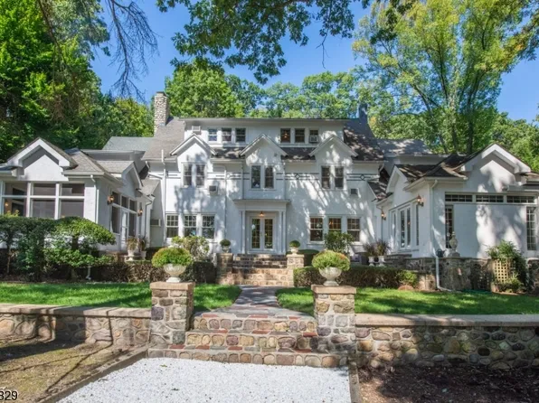 50 Lookout Rd, Mountain Lakes Boro, NJ 07046