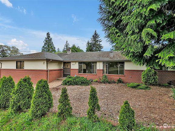 2nd image of 4733 S 164th Street