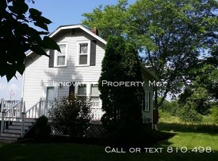 1476 Eggleston St, Flint, MI 48532