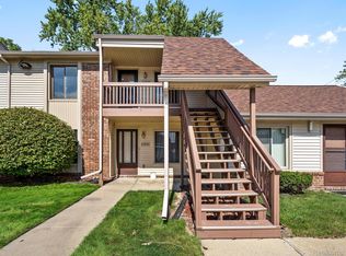 17939 Phyllis St, Roseville, MI 48066