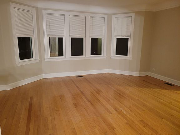 3rd image of 6211 W Berenice Ave
