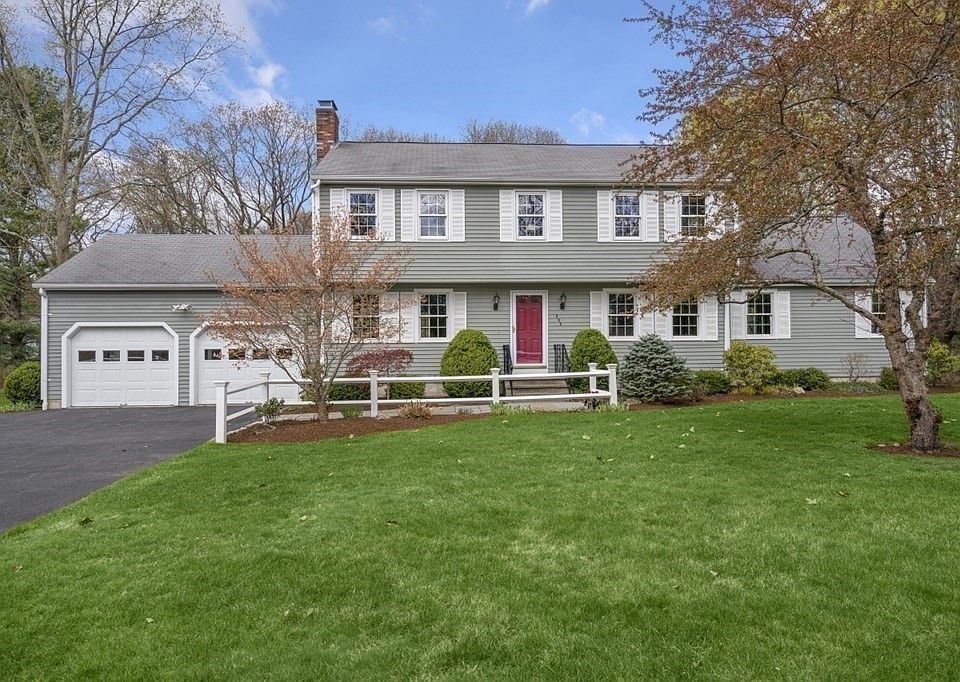 628 Fiske St, Holliston, MA 01746 Zillow