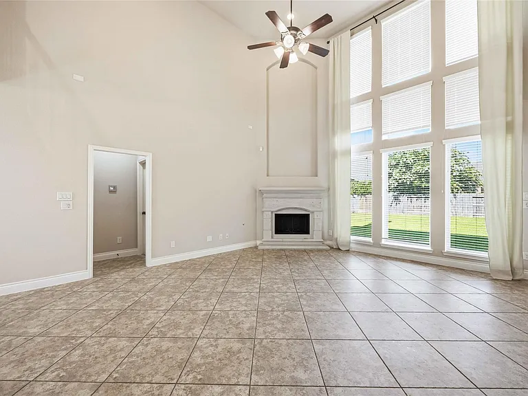 27707 Lodgemist Ct — Photo 4