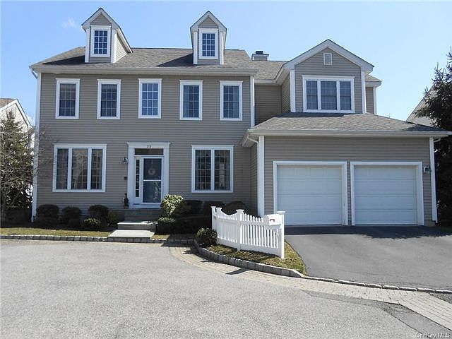 1st image of 99 Amity Ct