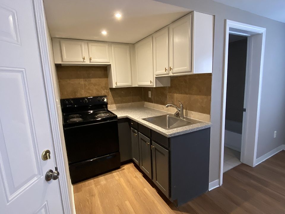 1st image of 285 Concord St