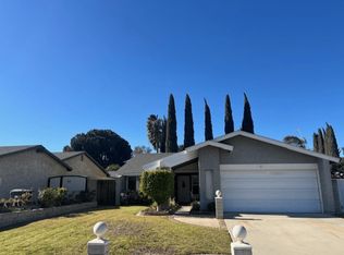 1384 Garnet St, Corona, CA 92882