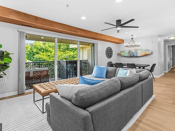 5th image of 1006 Primrose Rd APT 303