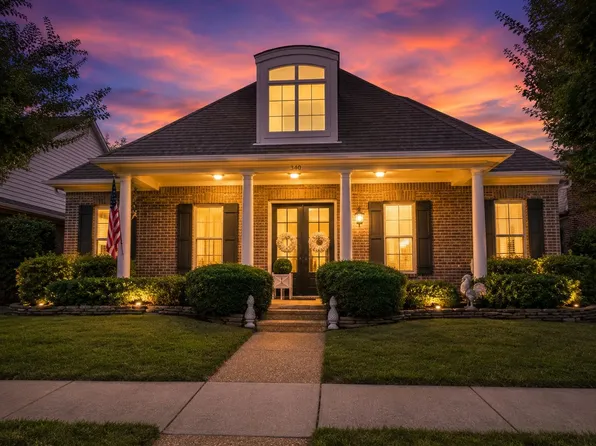 340 Dogwood Valley Dr, Collierville, TN 38017