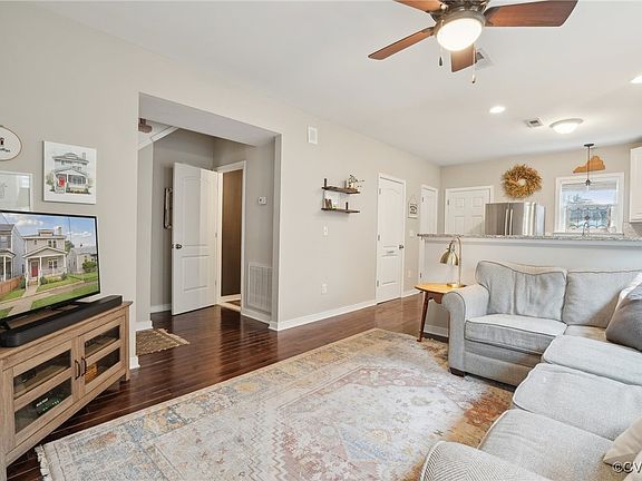 5th image of 1316 N 30th St