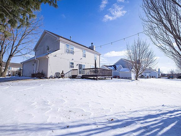 3rd image of 4698 Squaw Valley Dr