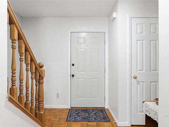 4th image of 4212 Forest Ridge Blvd