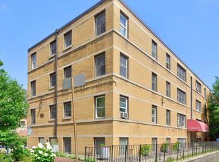 Castle Apartments, Hamilton, ON L8P 1Y5