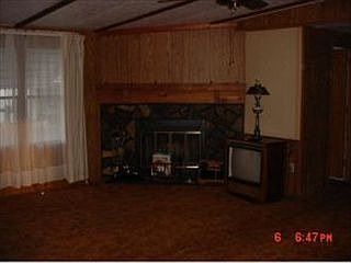 4th image of 751 SE 129th Ave