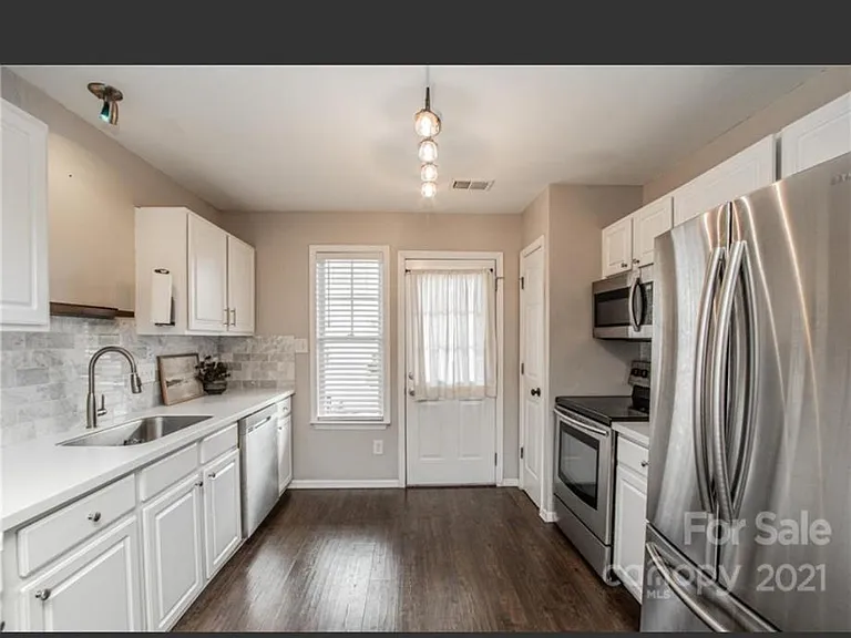 7138 Tom Castain Ln — Photo 19