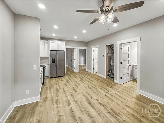 2nd image of 316 W 40th St #E