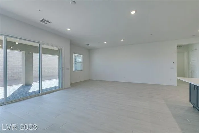 37 Charlotte Ridge Pl — Photo 11