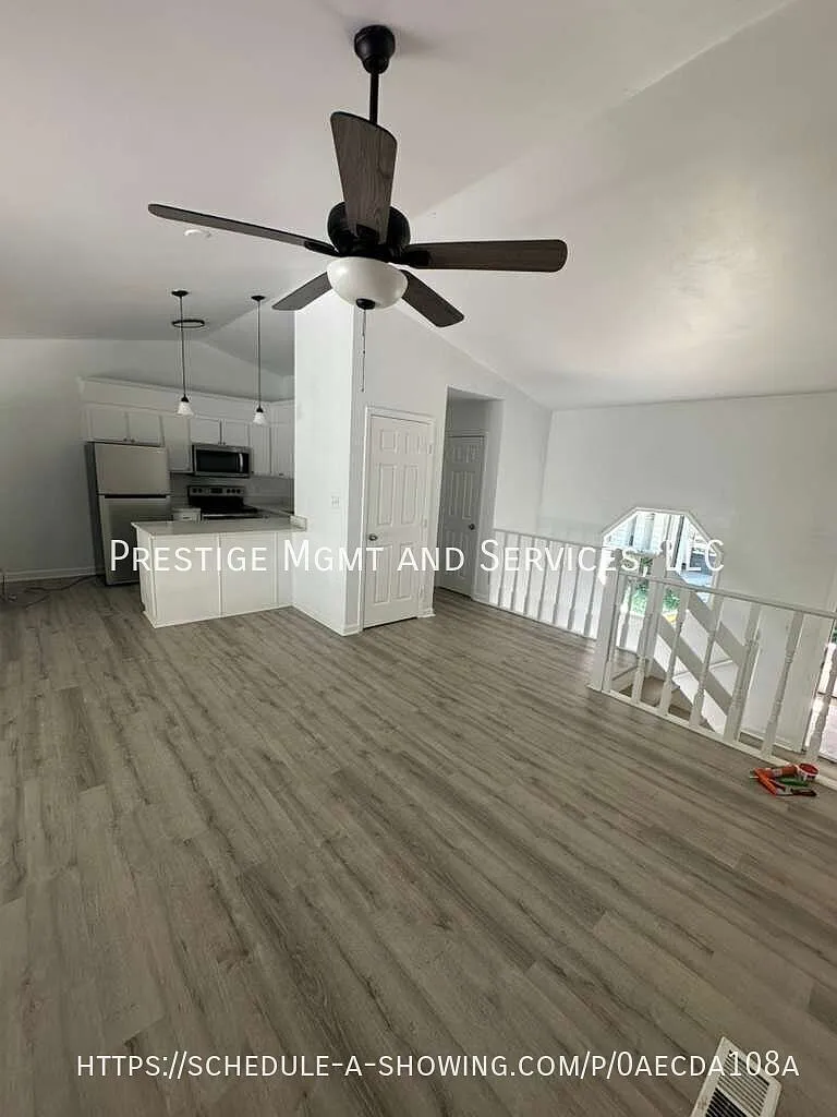 2 bed, 1100 sqft, $1,150 — Photo 2