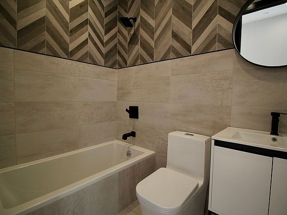4th image of 340 Irving Ave #3CC