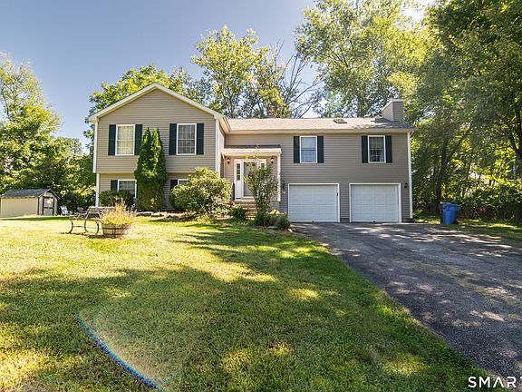 2nd image of 36 Birchwood Drive