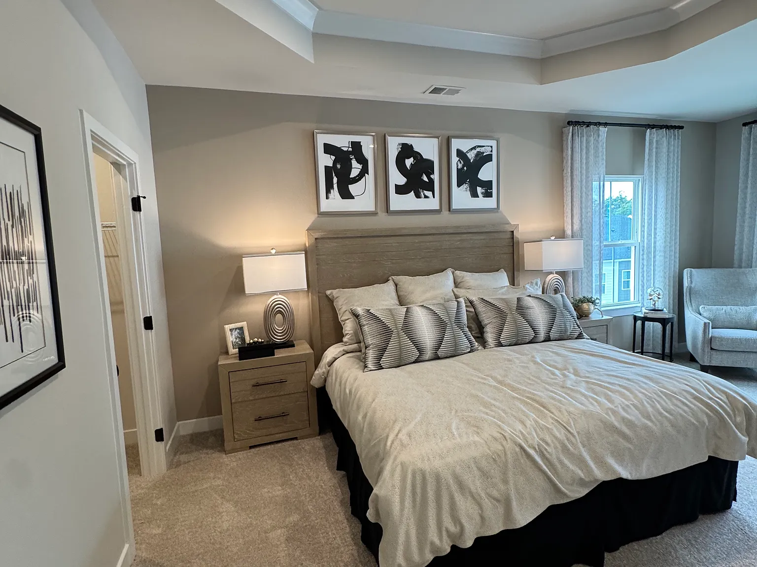 8001 Lake Laurel Ln — Photo 2