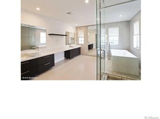 6177 NW 113th Pl, Doral, FL 33178