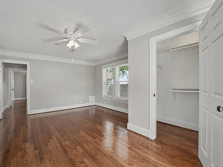 2805 Rosewood St — Photo 16