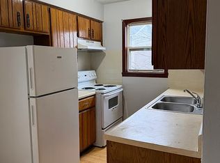 352 S 6th St #2AA, Newark, NJ 07103