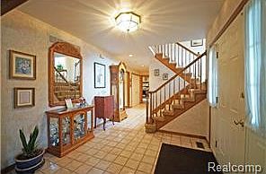 4th image of 8951 Quail Cir