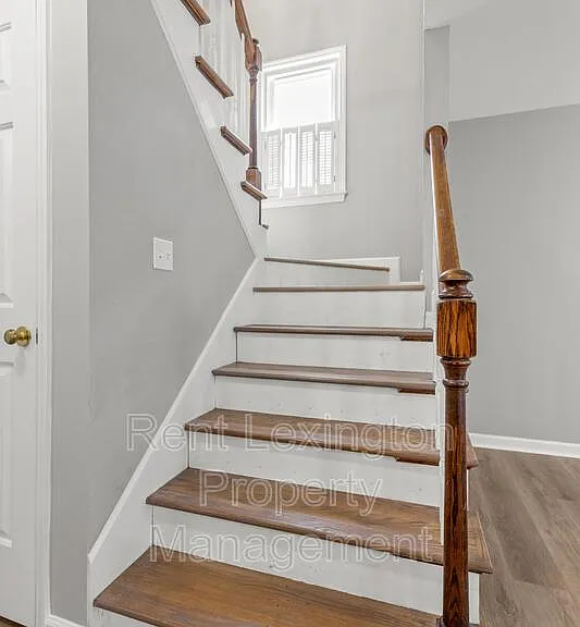 4589 Fieldmoor Dr — Photo 18