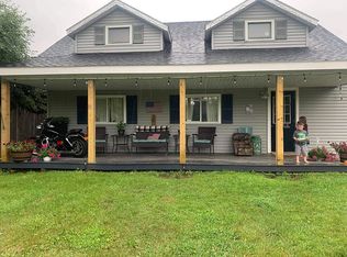 107 Champlain Ave, Westport, NY 12993